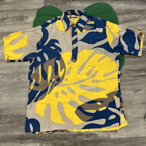 Manuhealii Other - Manuhealii Hawaii Mens Medium Monstera Short Sleeve Pullover Aloha Shirt